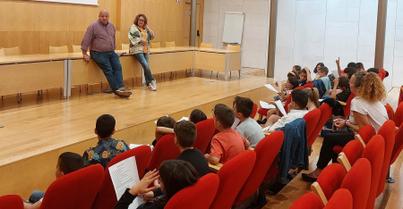 L’alumnat de 3r de l’escola Pau Casals visita l’Ajuntament