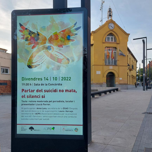 Tòtem digital informatiu a la plaça de la Vila