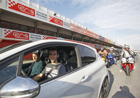 Àlex Rins a les Voltes Solidàries